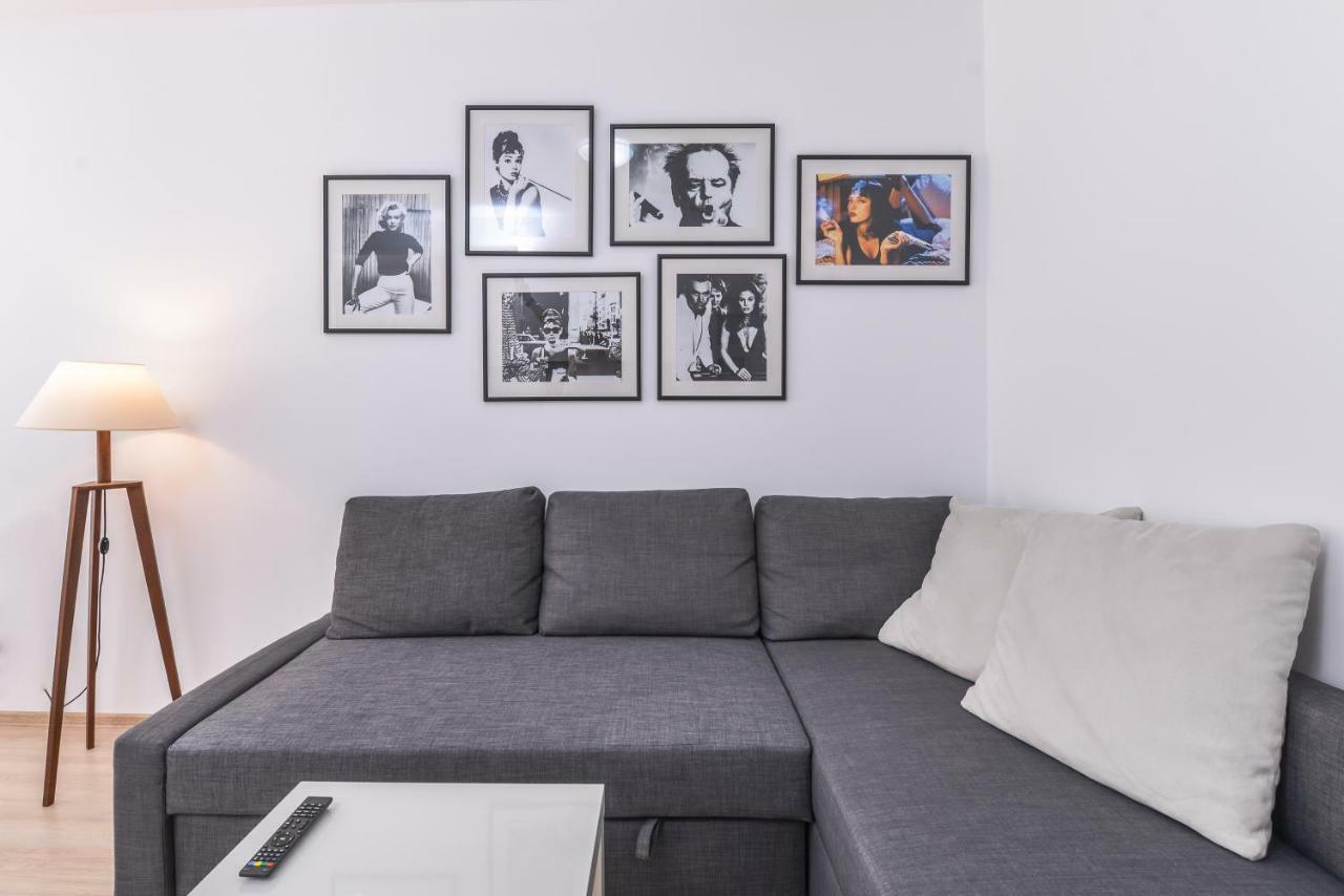 Cinecitta - One Bedroom Lion'S Bridge Apartment Sofia Exterior foto